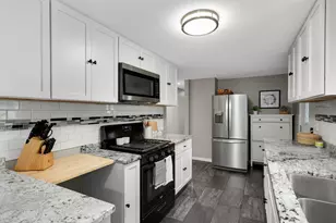 16570 22nd St S, Saint Mary's Point, MN 55043 - Photo 5