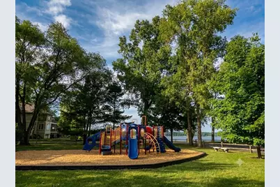 16570 22nd Street S, Saint Mary's Point, MN 55043 - Photo 41