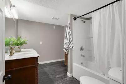 16570 22nd Street S, Saint Mary's Point, MN 55043 - Photo 23