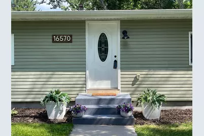 16570 22nd Street S, Saint Mary's Point, MN 55043 - Photo 3