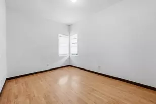 901 College Street N, Fargo, ND 58102 - Photo 13