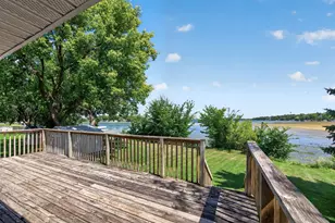 7 Lakeview Terrace Blvd, Waconia, MN 55387 - Photo 9