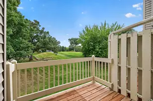 14307 Bedford Dr, Eden Prairie, MN 55346 - Photo 35