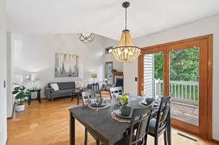 14307 Bedford Dr, Eden Prairie, MN 55346 - Photo 11