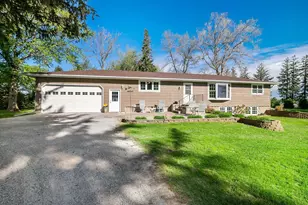 12964 E 270th St, Kenyon, MN 55946 - Photo 5