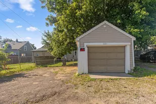 1035 Magnolia Ave E, Saint Paul, MN 55106 - Photo 25