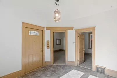 1035 Magnolia Avenue E, Saint Paul, MN 55106 - Photo 5