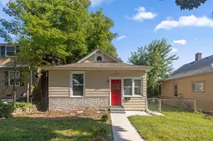 1035 Magnolia Ave E, Saint Paul, MN 55106 - Photo 1