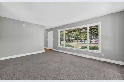 6096 Elm Street, North Branch, MN 55056 - Photo 9