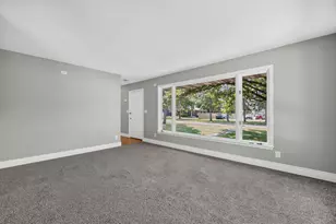 6096 Elm St, North Branch, MN 55056 - Photo 9