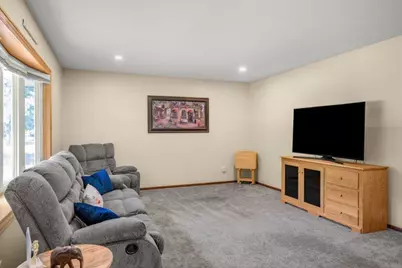11708 Kentucky Avenue N, Champlin, MN 55316 - Photo 9