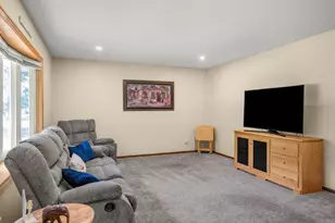 11708 Kentucky Ave N, Champlin, MN 55316 - Photo 9