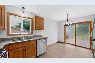 3015 4th Avenue NW, Rochester, MN 55901 - Photo 9