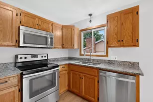 3015 4th Ave NW, Rochester, MN 55901 - Photo 5