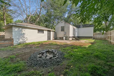 389 Hugo Street NE, Fridley, MN 55432 - Photo 17