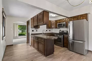 96 Orange Ave W, Saint Paul, MN 55117 - Photo 7