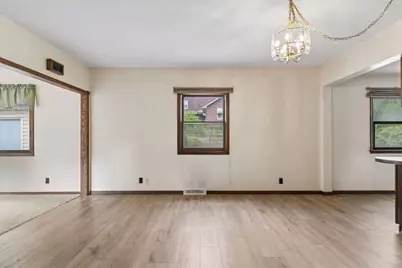 96 Orange Avenue W, Saint Paul, MN 55117 - Photo 11