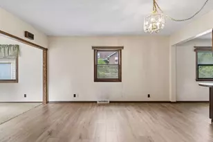 96 Orange Ave W, Saint Paul, MN 55117 - Photo 11