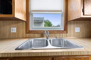 802 Center St, North Mankato, MN 56003 - Photo 17