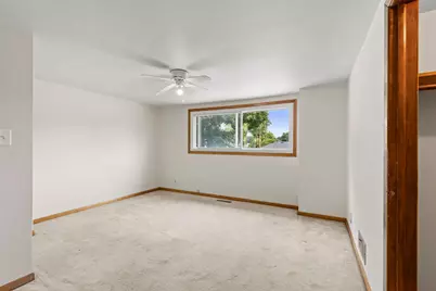 802 Center Street, North Mankato, MN 56003 - Photo 27