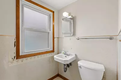 802 Center Street, North Mankato, MN 56003 - Photo 19