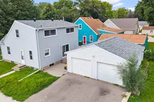 802 Center St, North Mankato, MN 56003 - Photo 51