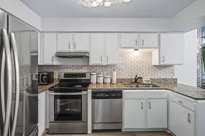 8445 Morgan Lane, Eden Prairie, MN 55347 - Photo 17