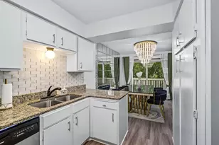 8445 Morgan Ln, Eden Prairie, MN 55347 - Photo 13