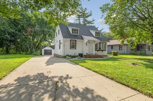 206 12th Street S, Mountain Lake, MN 56159 - Photo 1