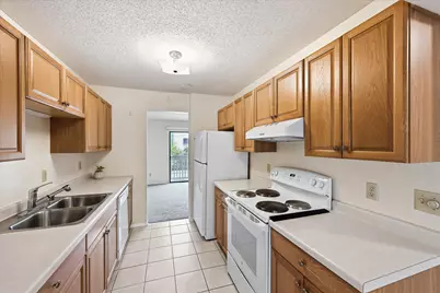 2325 Hampshire Avenue S, Saint Louis Park, MN 55426 - Photo 9