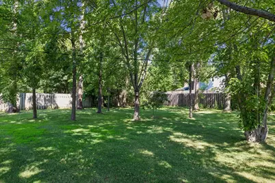 2704 Shawnee Lane, Burnsville, MN 55337 - Photo 35
