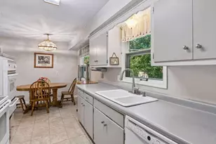 2704 Shawnee Ln, Burnsville, MN 55337 - Photo 27