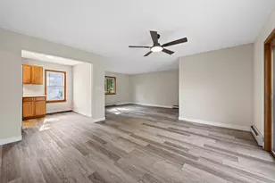 6262 7th St N, Oakdale, MN 55128 - Photo 7