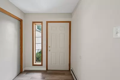 6262 7th Street N, Oakdale, MN 55128 - Photo 3