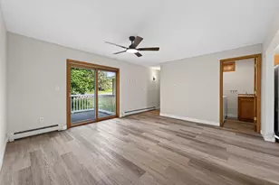 6262 7th St N, Oakdale, MN 55128 - Photo 5