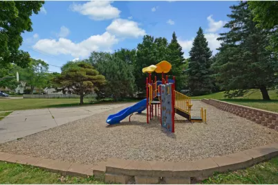 3152 Webster Avenue S, Saint Louis Park, MN 55416 - Photo 53