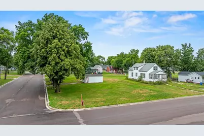 702 Oscar Avenue N, Canby, MN 56220 - Photo 5