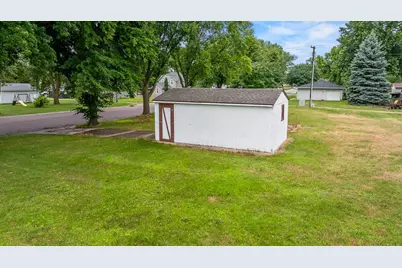 702 Oscar Avenue N, Canby, MN 56220 - Photo 11