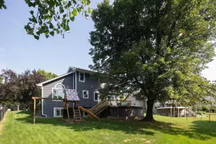 1705 Rushmore Dr, Burnsville, MN 55306 - Photo 23