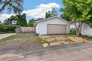 3313 37th Ave S, Minneapolis, MN 55406 - Photo 27