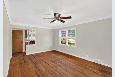 457 18th Avenue N, South Saint Paul, MN 55075 - Photo 3