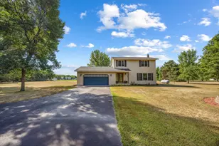 409 127th St NE, Monticello, MN 55362 - Photo 1