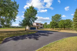 409 127th St NE, Monticello, MN 55362 - Photo 25