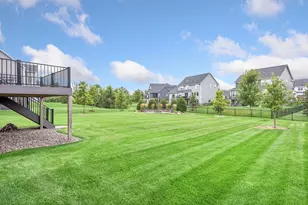 7535 Urbandale Ln N, Maple Grove, MN 55311 - Photo 55