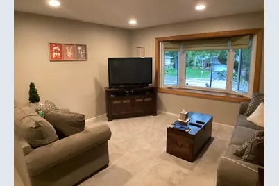 3245 Pilgrim Lane N, Plymouth, MN 55441 - Photo 9