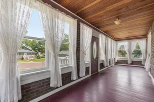 1009 South St, Jackson, MN 56143 - Photo 3