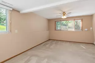 3615 Westmark Dr, Minnetonka, MN 55345 - Photo 23