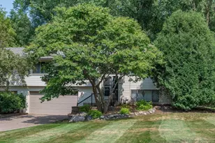 3615 Westmark Dr, Minnetonka, MN 55345 - Photo 3