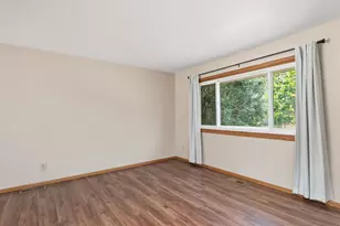 3615 Westmark Dr, Minnetonka, MN 55345 - Photo 7