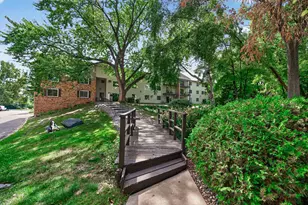 10311 Cedar Lake Rd, Minnetonka, MN 55305 - Photo 23